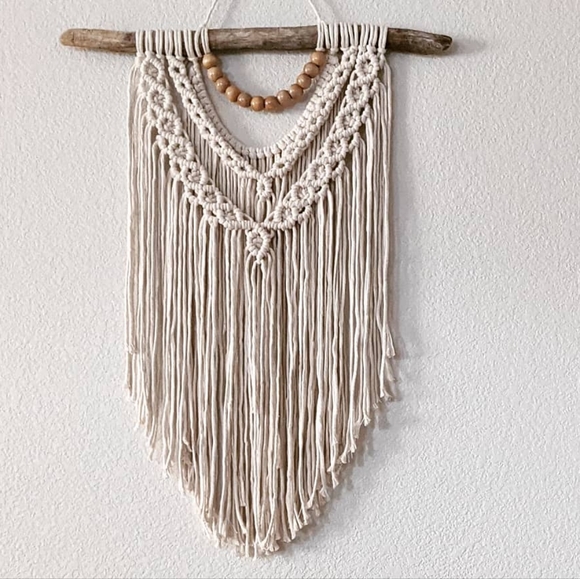 Macrame wallhanging - Picture 2 of 2